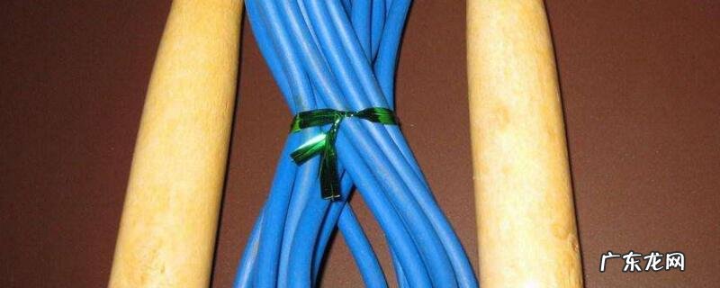 跳绳的正确姿势