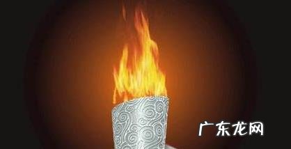 张艺谋说盲人火把 张艺谋说盲人火炬手真的是在寻找火炬