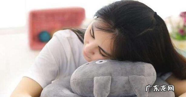 为何睡午觉越睡 为什么睡午觉越睡越累