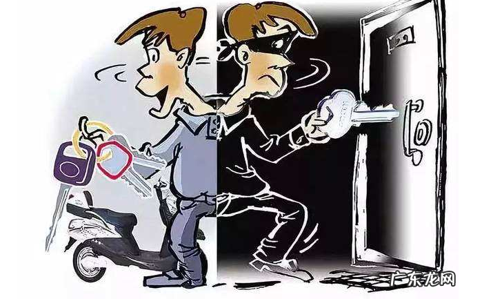 初中女生将入室窃 初中女生将入室窃贼拽到监控下露脸