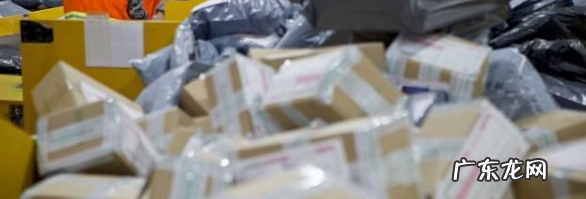 中国快递年业务量 中国快递年业务量首次突破千亿件