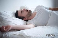 打呼噜的人为什么吵 打呼噜的人为何吵不醒自己