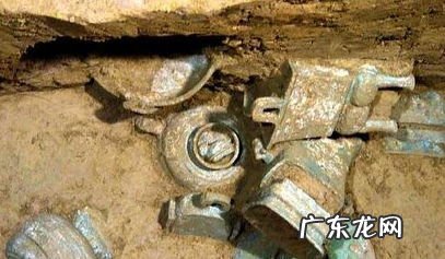 盗墓为何不能回 盗墓为什么不能回头