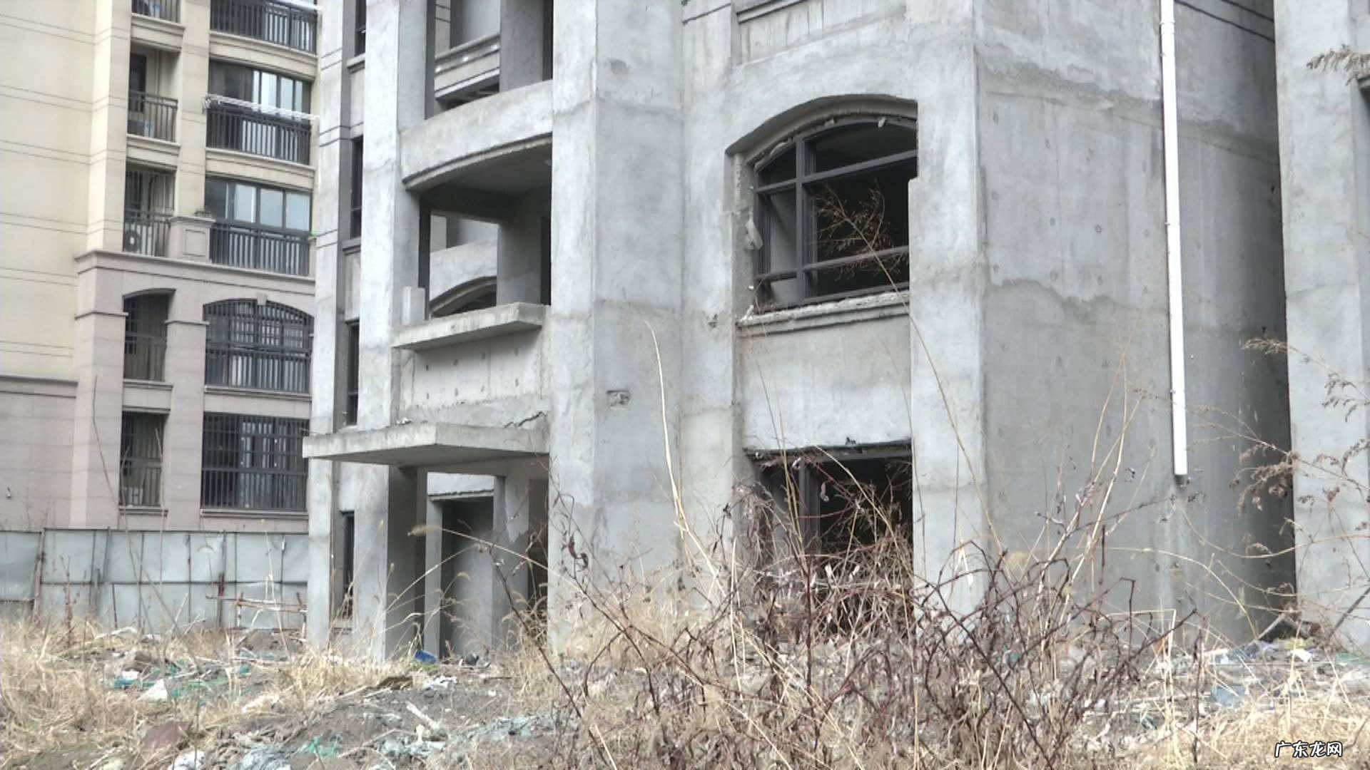 烂尾楼的业主们该 烂尾楼的业主们该怎么办