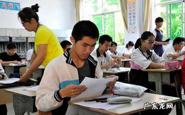 初中升高中怎样报 初中升高中怎么报考选择学校