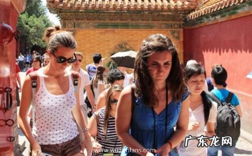 中国人的外国配偶 中国人的外国配偶可以拿中国绿卡吗