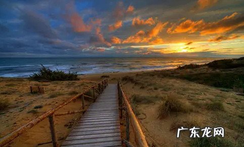 2021秋季开始 2021秋天开始变冷是几月