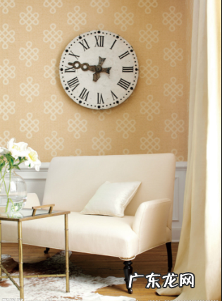 挂钟什么颜色什么形状好 从风水角度看买什么颜色的挂钟好