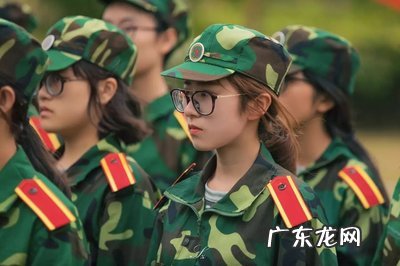 女生军训要剪头发 女生军训要剪头发吗