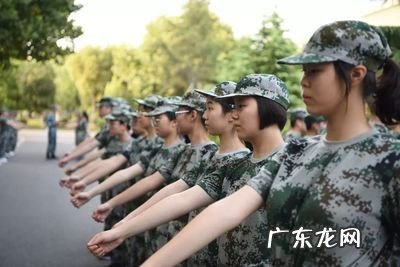 女生军训要剪头发 女生军训要剪头发吗