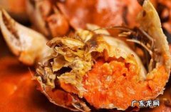 吃螃蟹可以饮酒吗 吃螃蟹可以喝酒吗
