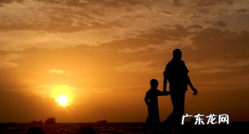父爱简短走心的句 父爱简短走心的句子