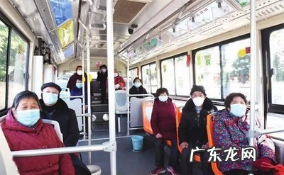 公交上大妈拒戴口 公交上大妈拒戴口罩还自称美国人