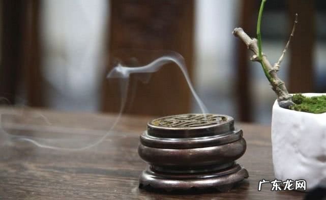 家里烧沉香的作用 家里烧沉香的作用与功效
