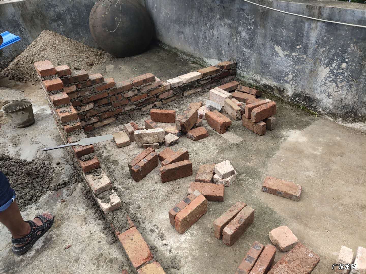 楼顶龟池防水怎么做 楼顶做龟池怕影响风水么