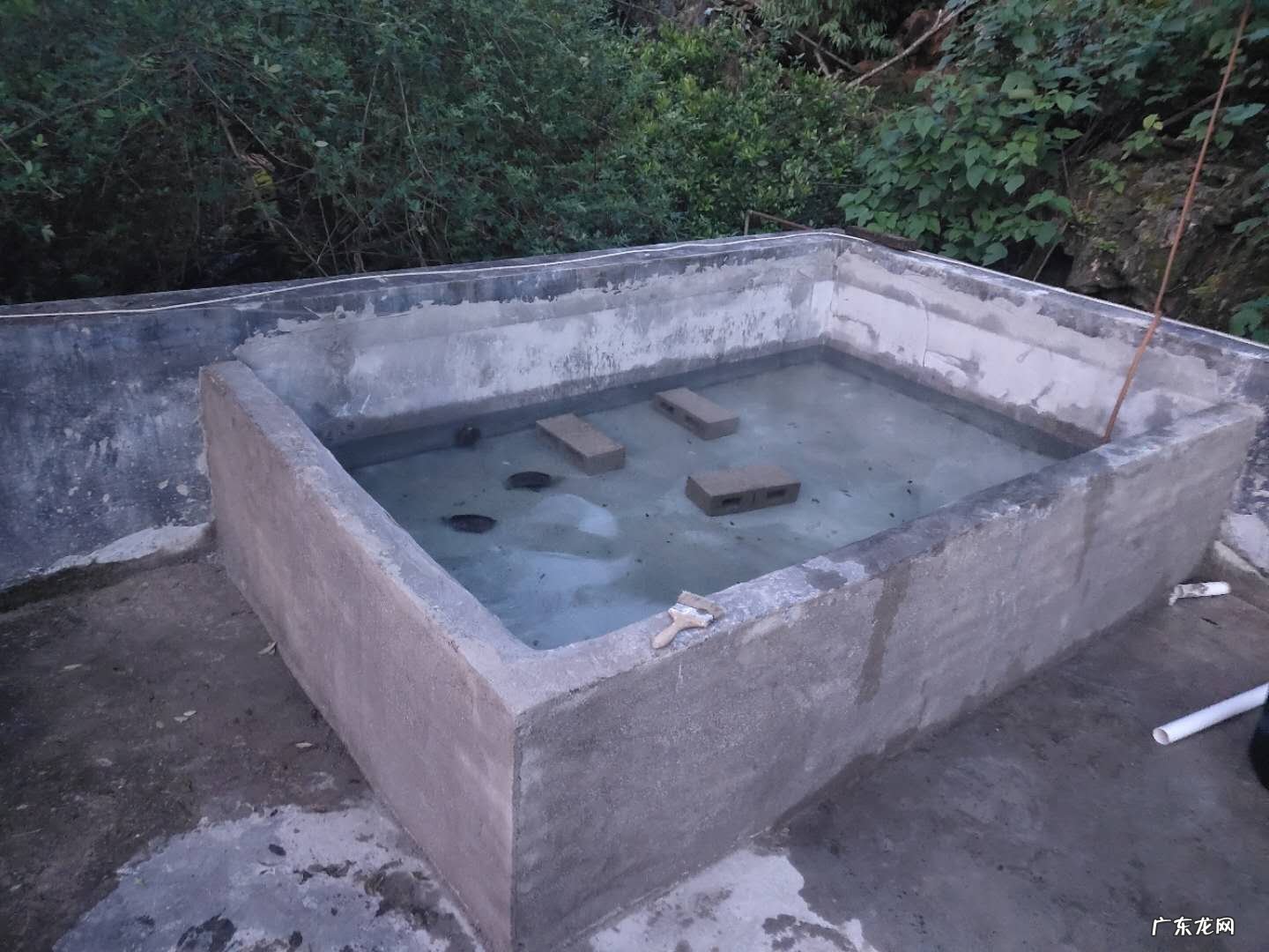 楼顶龟池防水怎么做 楼顶做龟池怕影响风水么