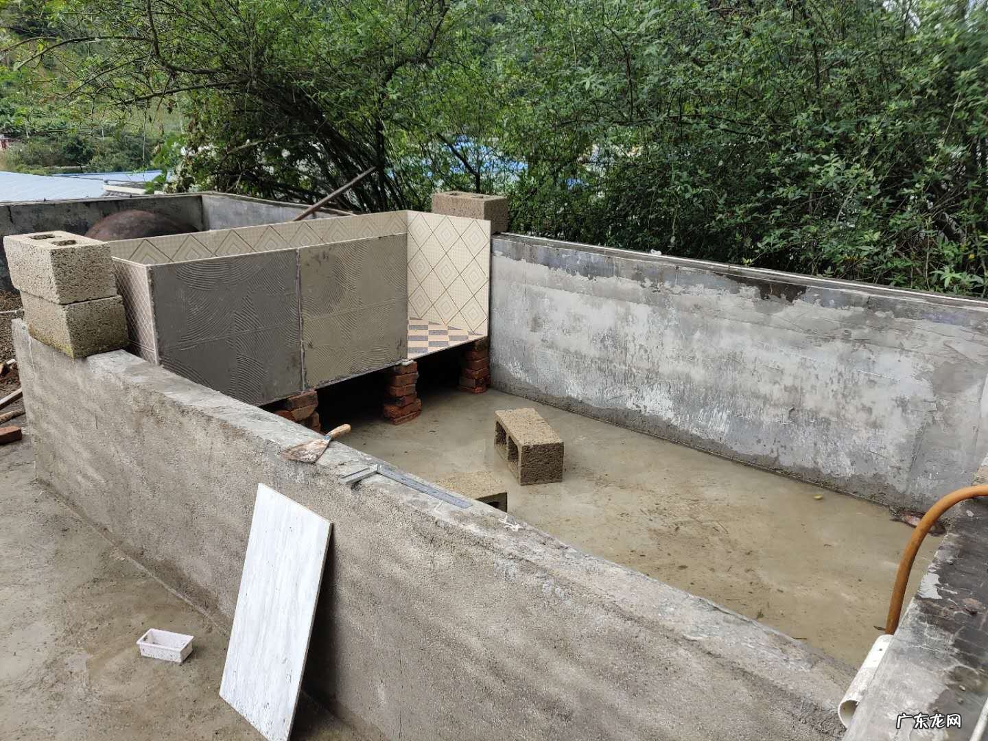 楼顶龟池防水怎么做 楼顶做龟池怕影响风水么