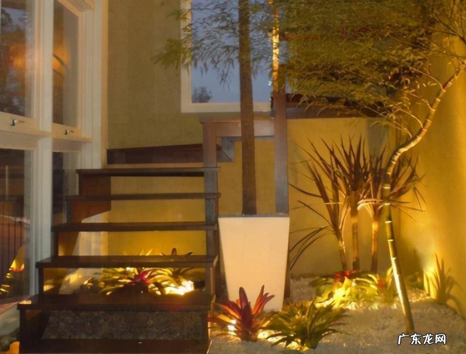 楼梯口做柜子 楼梯底下做柜子风水好吗