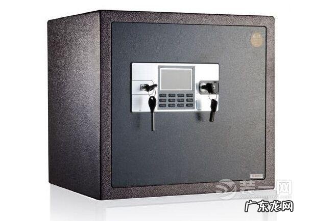 保险箱的风水放衣柜好吗