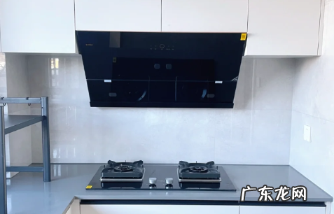 油烟机自带止逆阀还需要买吗