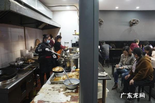 三面都是墙的办公室风水 三面靠墙一面空打一字