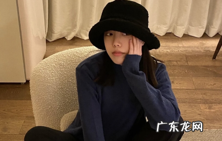 刚刚加的女孩子应该怎么去开口聊