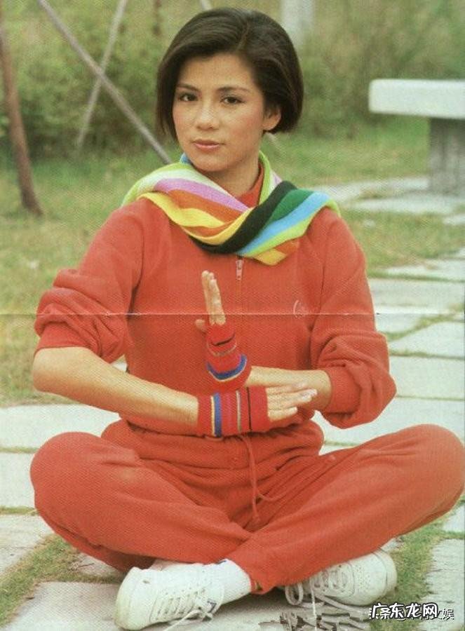 明星眼睛看风水图片