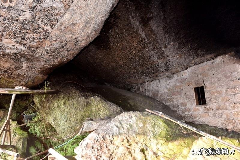 湖南龙山石头风水