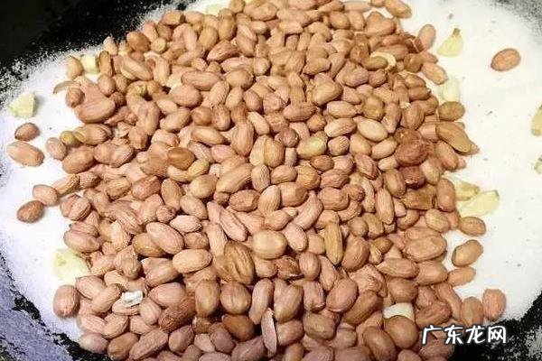 花生出油了怎么处理