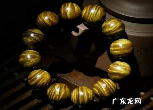 金丝楠手串怎么盘玩才会包浆 金丝楠木盘玩和保养方法