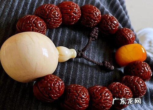 桃核手串怎么清理最干净 小核桃手串能用水清洗吗