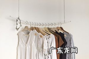 白衣服去除污渍的小妙招