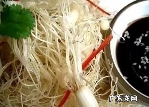 葱的根是什么样子的