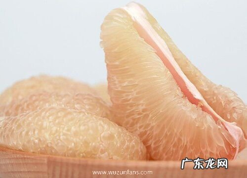 文旦柚果肉是什么颜色