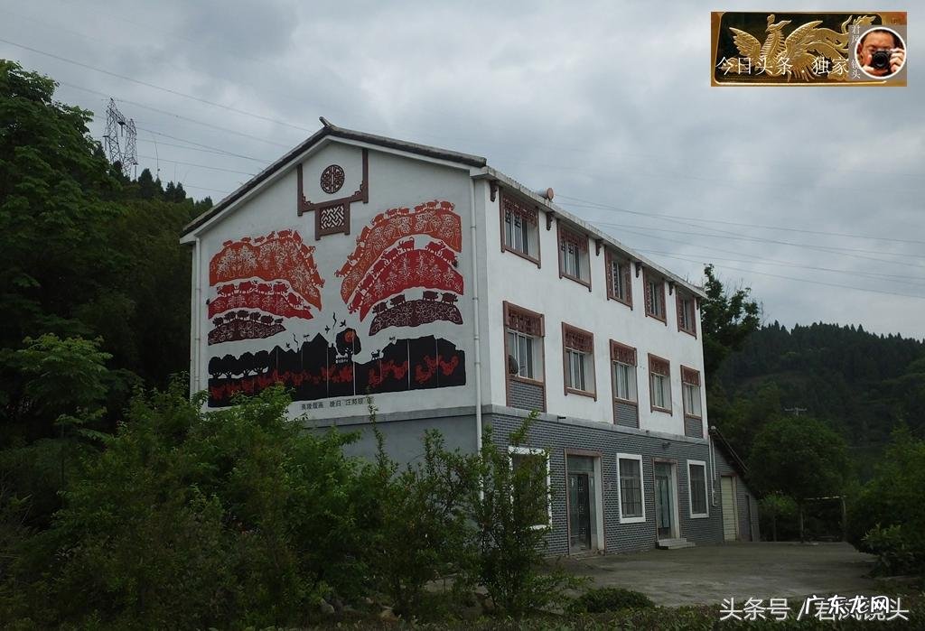 电线在房顶上风水上咋说 屋顶上有电线的风水怎么化解