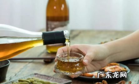 黄酒是什么材料酿造的,男人喝黄酒对性功能有影响吗?