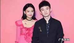 婚礼上新郎接到新娘手捧花是什么意思 婚礼上我把手捧花给了新郎