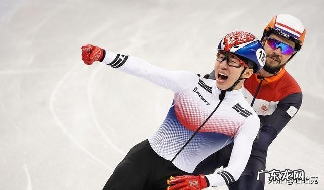 武大靖领衔短道速滑队出征世界杯 林孝埈代表中国队首秀 两单项均晋级