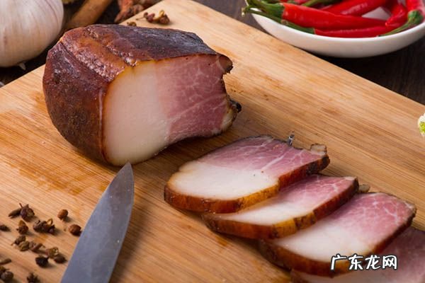 烟熏腊肉,腊肉怎样腌制才好吃?