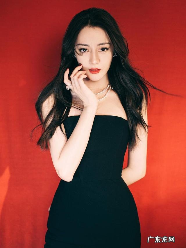 唯独此人哈哈大笑 迪丽热巴素雅至简大片