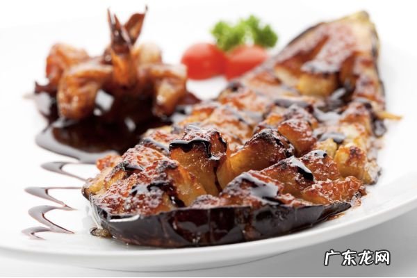 咸鱼炖茄子,山东咸鱼炖茄子的做法？