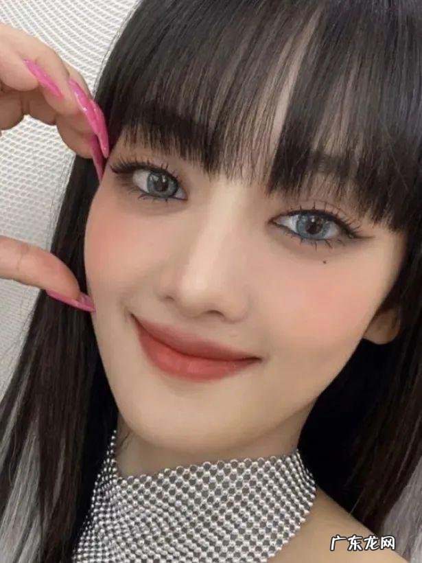 竟连这种魔性舞蹈也能驾驭 minnie音中横板直拍