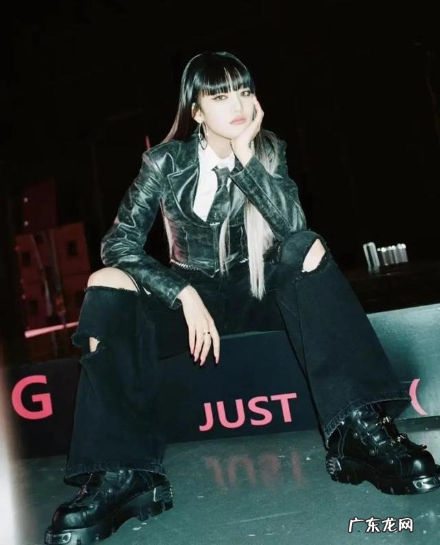 竟连这种魔性舞蹈也能驾驭 minnie音中横板直拍