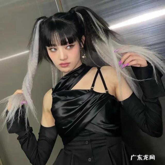 竟连这种魔性舞蹈也能驾驭 minnie音中横板直拍