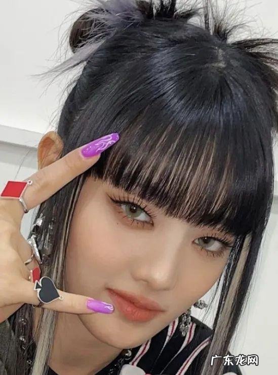 竟连这种魔性舞蹈也能驾驭 minnie音中横板直拍