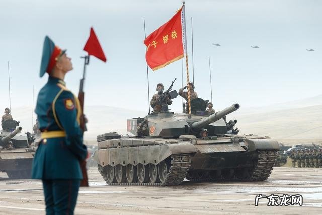 新并非美国盟友 新加坡学者回击西方记者污蔑中国