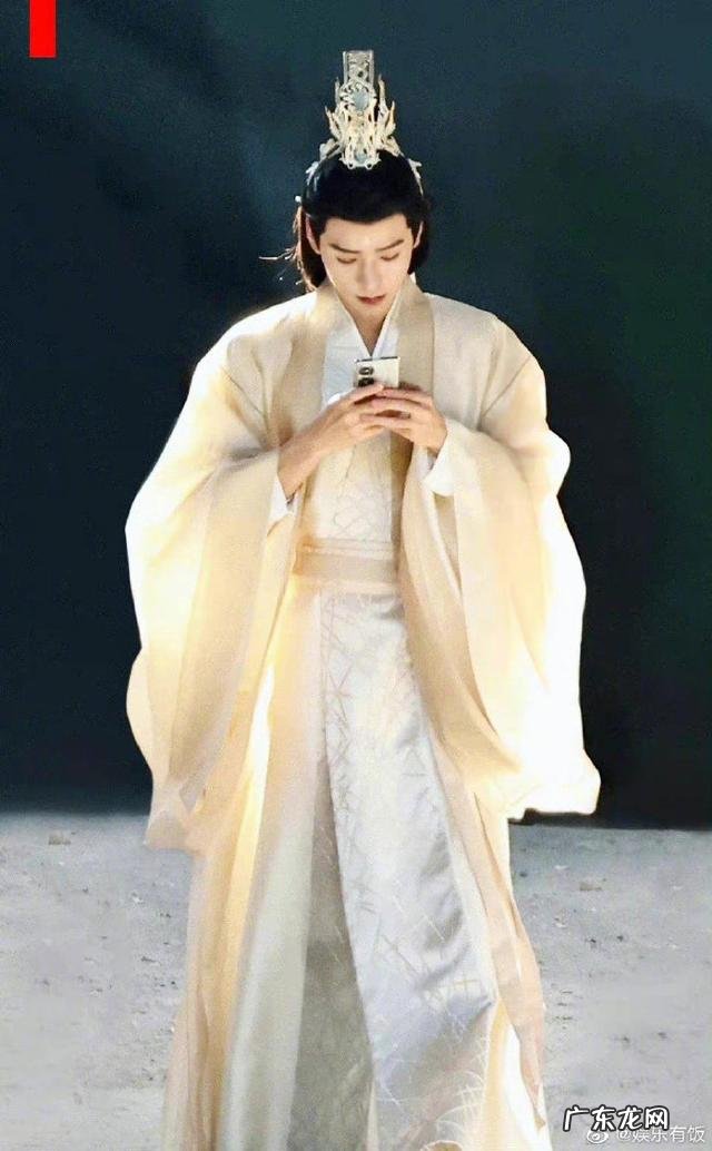 梦幻联动！《你好星期六》王鹤棣学《星汉灿烂》名场面凌不疑抱 吴磊将录制你好星期六