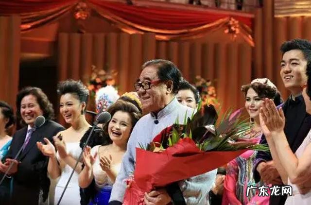 前妻是学生李谷一 金铁霖去世