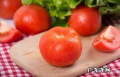 西红柿空心怎么办,西红柿茎空心什么原因造成的？