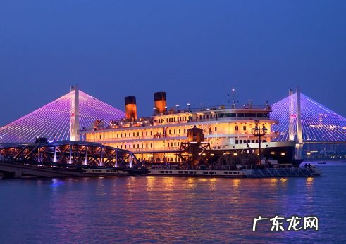 武汉知音号要自己准备衣服和化妆吗,武汉知音号售票电话?